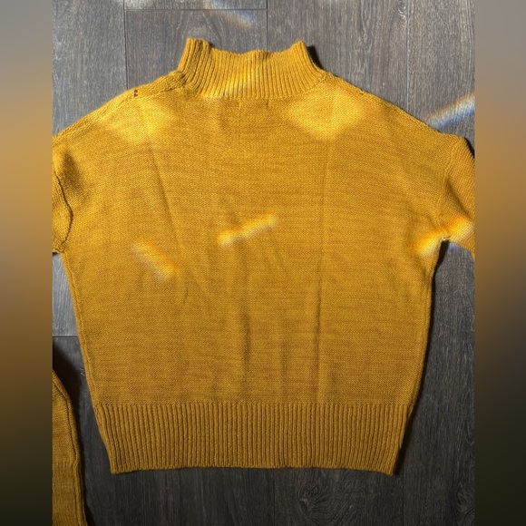 XL Mustard yellow mock neck cable knit detail. Cozy back to school. Ardene - Picture 7 of 10